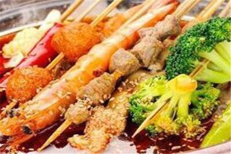 赖小花串串火锅